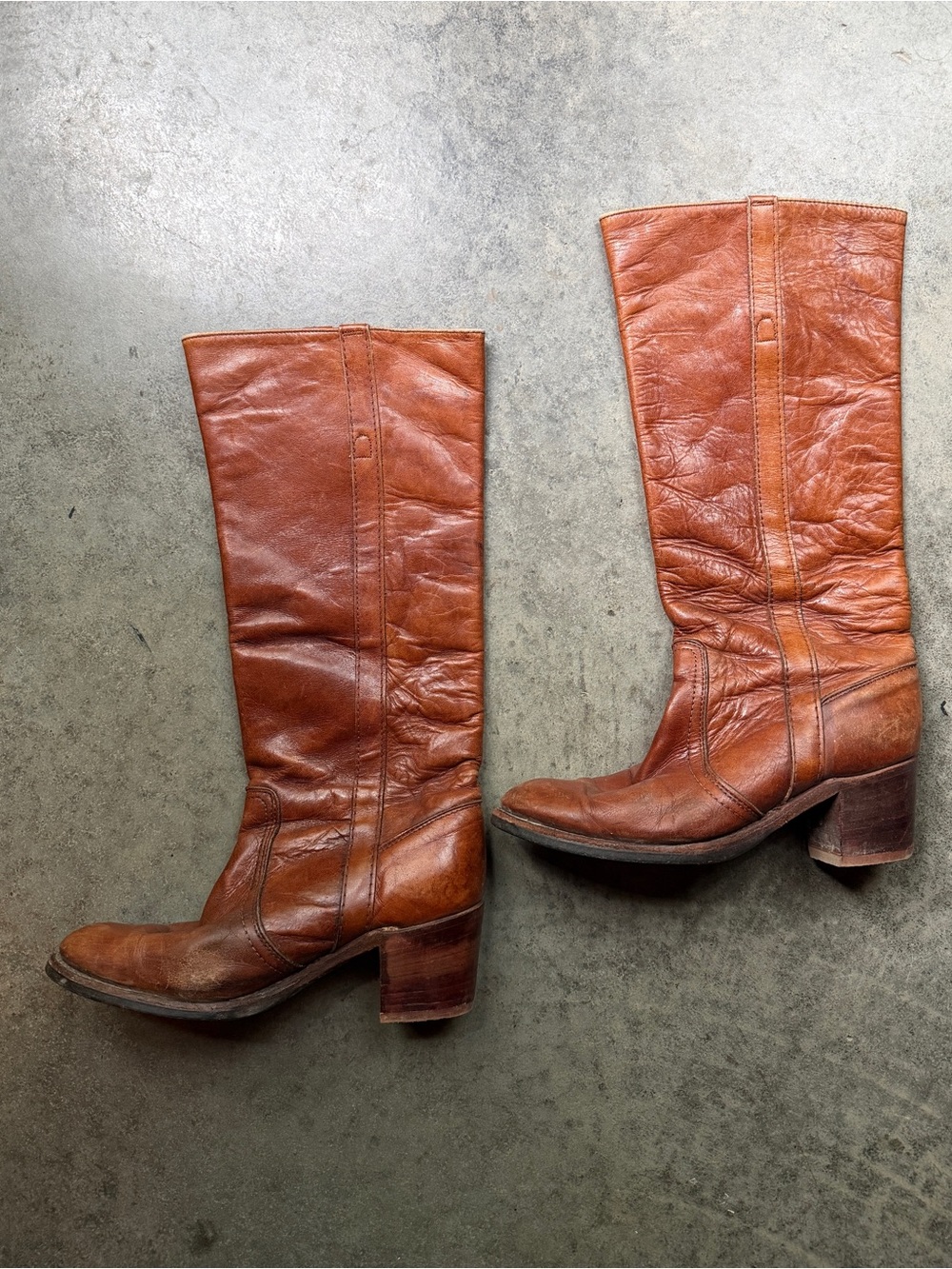 Vintage FRYE Boots - Picture 3 of 5